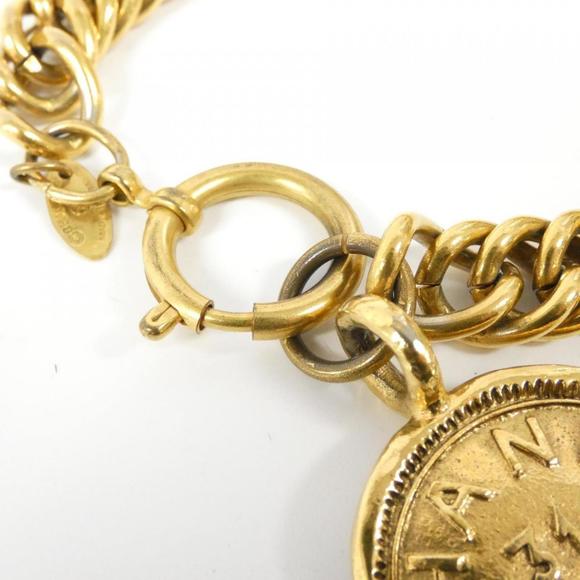 CHANEL Black Leather and Gold Chain Bracelet - Picture 4 of 4